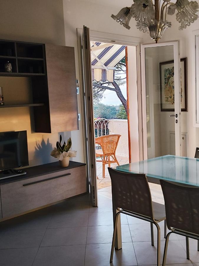 Elena Apartment - View Lake - Private Garage Bardolino Buitenkant foto