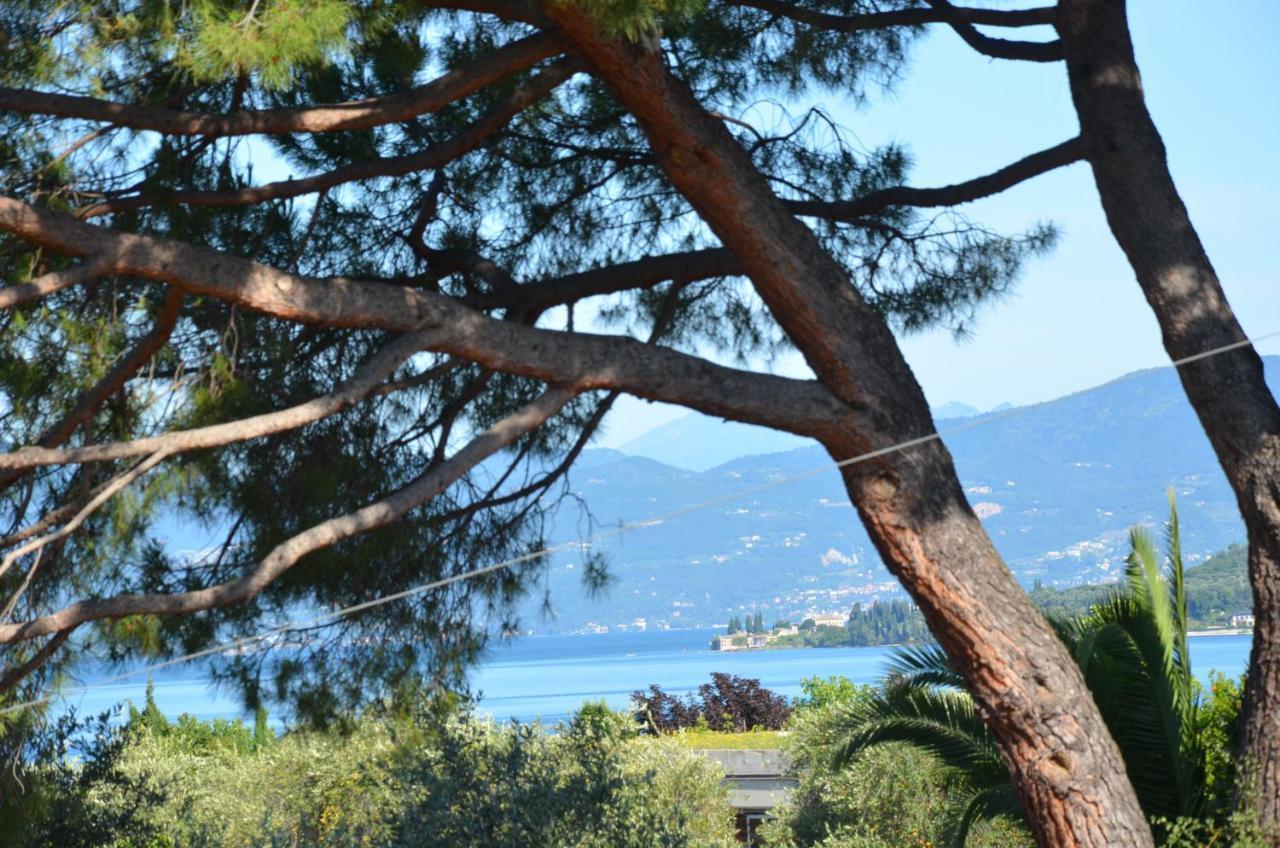 Elena Apartment - View Lake - Private Garage Bardolino Buitenkant foto